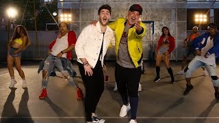 Antonio José, Juan Magan - Se Vive Mejor (Lyric Official Video) Letra