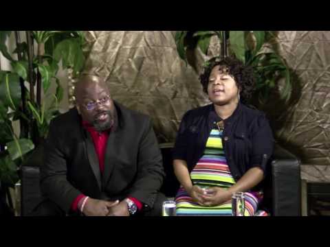 THE RULZ - CLIP #2 - COACH ELLIS - BAGGAGE OPENING