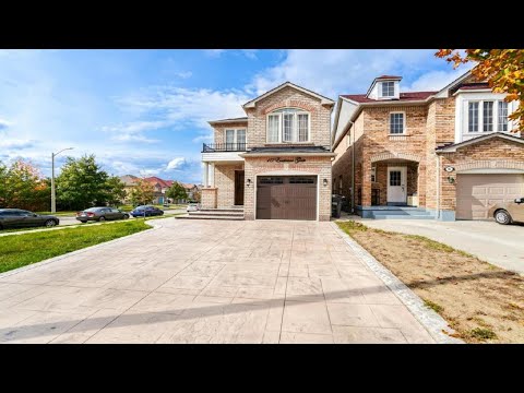10, Eastview Gate, Brampton, On Presented by Aman Saini.