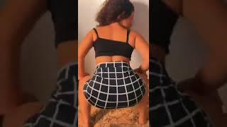 MORENA NOVINHA DE SAINHA CHADREIS #hot #tiktok #dance #twerk  #novidade #shorts