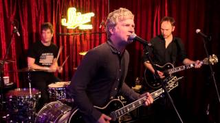 Nada Surf - &quot;Teenage Dreams&quot; | a Do512 Lounge Session