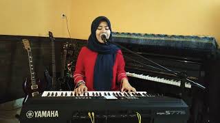 Download lagu Berkibarlah Bendera Negeriku (Gombloh) - Yusi Era Cover mp3