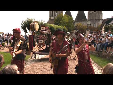 Medieval.Middle ages .Gueule de loup .Forets Bretagne.Live in Loches ! France.Hurryken Production