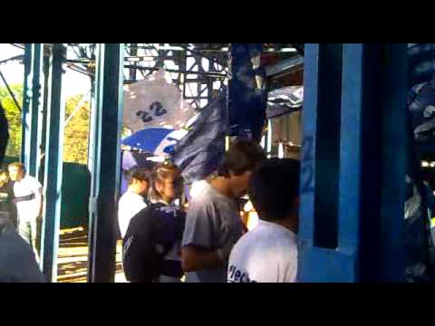 "TEMA NUEVO DE LA 22, "LOBO VOS SOS MI VIDA".." Barra: La Banda de Fierro 22 &bull; Club: Gimnasia y Esgrima