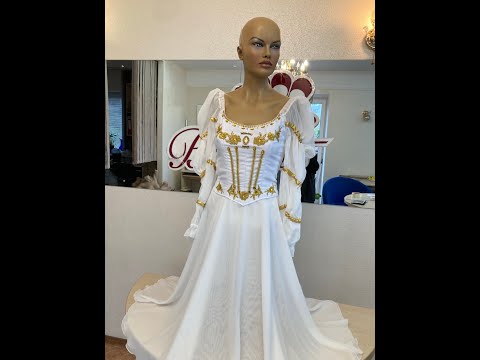 Stage costume F 0351 - video 3