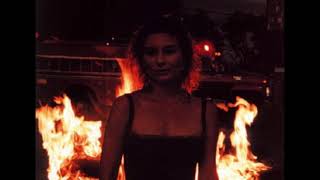 Tori Amos 1996-02-05 WDRE Philadelphia - interview, Jupiter, Thunder Road, Doughnut, Gary&#39;s Girl