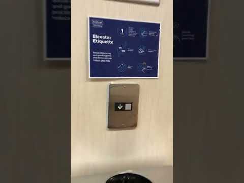 Possible glitch?@Otis hydraulic elevators at the Hampton inn in auburn hills,MI