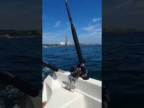Fishing boat - Image 2