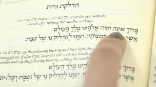 Shabbat Candles Blessing: How to Say This Jewish Prayer
