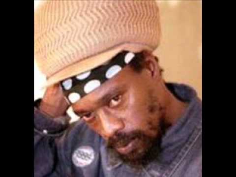 Starkey Banton ft Michael Rose-Love King Selassie.wmv