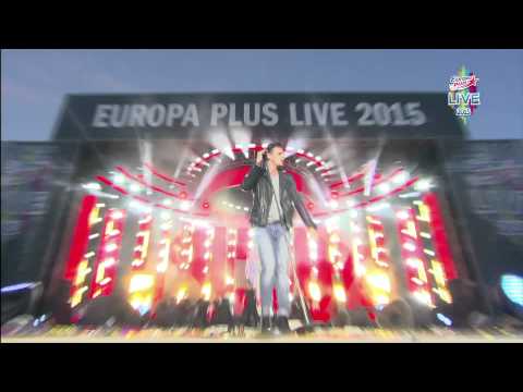 Swanky Tunes feat. Christian Burns - Skin & Bones @Europa Plus LIVE 2015