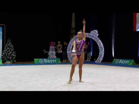 Vasylyshyn Anastasiia 2007 UKR ball