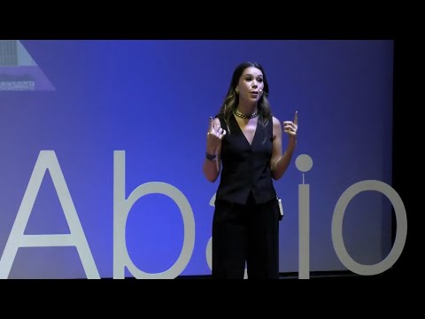 Networking a la barranquillera | Maria Jose Ramos Raad | TEDxBarrioAbajo