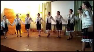 Ansamblul de dansuri populare "Singerel",dansul Hora ca la sat,cond.Chiriac Andrian