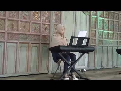 Ainiyah Nayla Marliana - Auld Lang Syne #rumah_musik_creative 