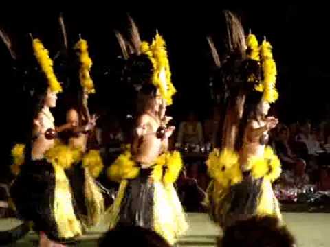 Tahitian Dance  at Old Lahaina Luau, Maui