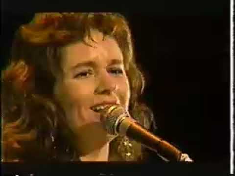 Nicolette Larson live in Japan