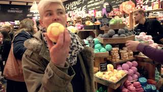 Christmas Shopping with Tom Waits &amp; Peter Murphy