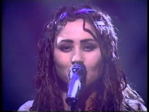 Frances Ruffelle - Lonely Symphony (We Will Be Free) (TOTP performance)