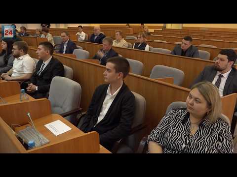 От идеи до закона: «Школа молодого парламентария» в Хакасии открывает новый политический сезон