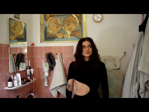 Sara Damaris - Put Your Hand On My D (Official Music Video)