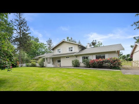 Enjoy Picturesque Farm Living In Aldergrove | 27376 43 Ave, Langley