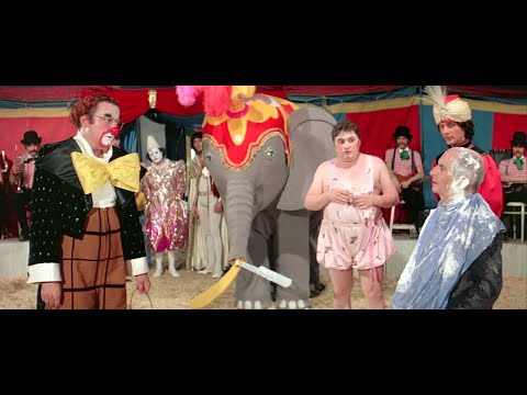 L'aile ou la cuisse | Le face à face émouvant De Funès Coluche