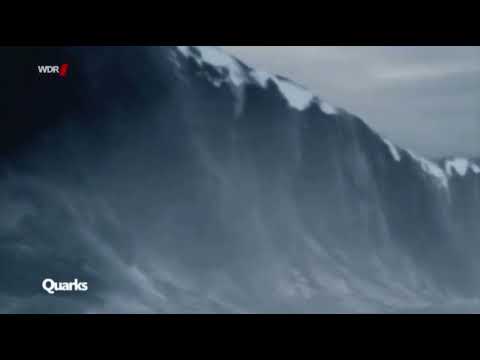 ENORMOUS 60 FT ROGUE WAVE HITS OCEAN PLATFORM!