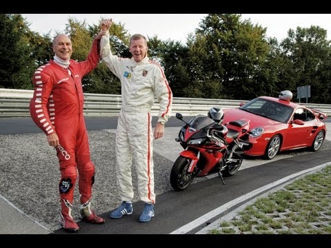 Porsche GT2 vs. Honda CBR 1000 - Car vs. Motorcycle