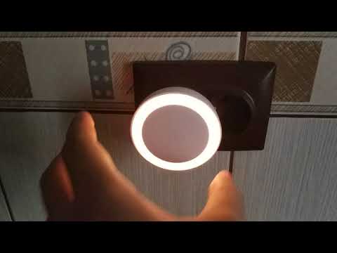 Yeelight YLYD11YL Light Sensor Plug-in LED Nightlight