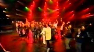 Bonnie Tyler and other Welsh stars - International Velvet by Catatonia