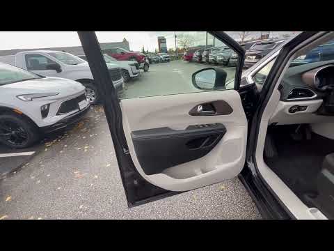 2023 Chrysler Grand Caravan SXT