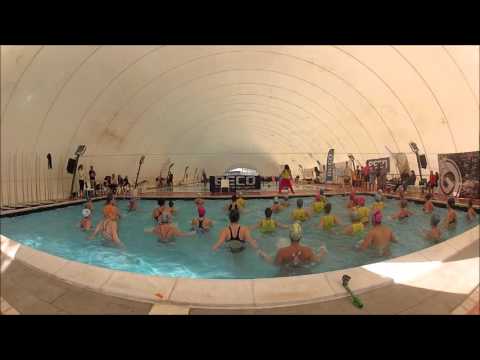 Aquazumba - manea la pera