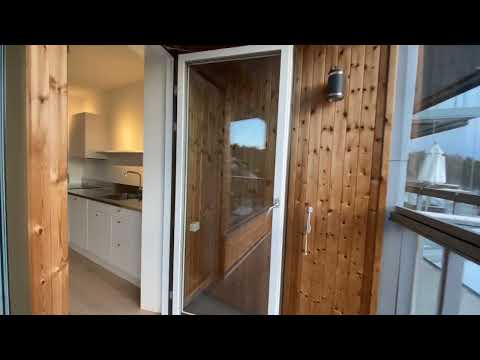 -  : Via Notar mäklare Solna