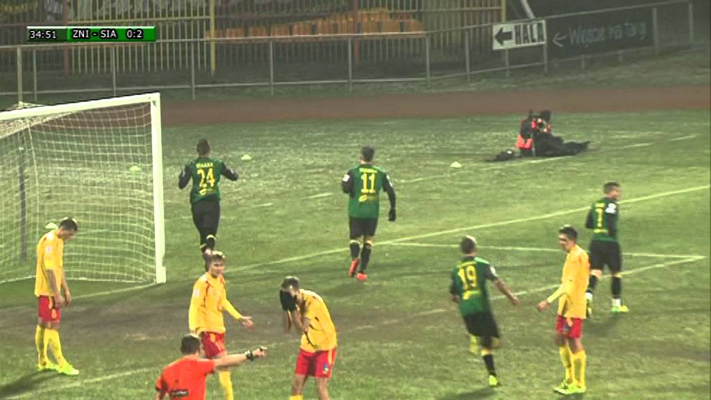 Skrót meczu: Znicz Pruszków - Siarka Tarnobrzeg 0-4 [WIDEO]