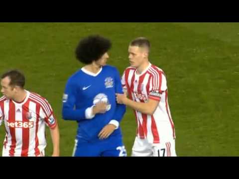 Fellaini geeft kopstoot