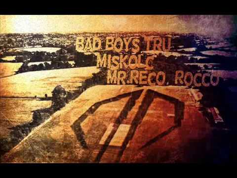 Mr.Reco  Kivagyok Én? .feat.Rocco