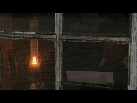 Robert Persson skriver storbondebrev - Farmen (TV4)