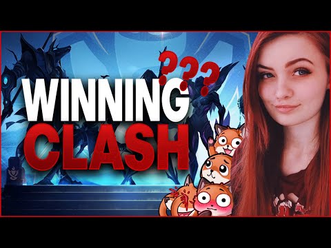 FINALLY WINNING CLASH?? (Day 2) ft. Kobbe, Yochie, Voli & Jules