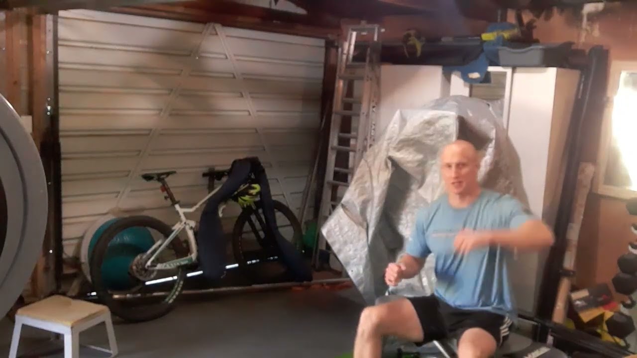 Gym exercise - seated one arm snatch