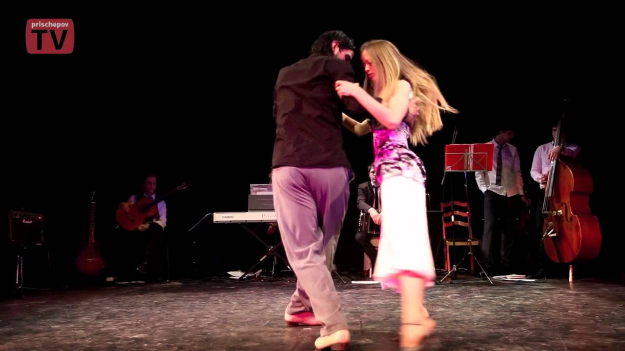 Pedro Farias & Julieta Falivene,opening of "White Tango Festival 2011" (2)