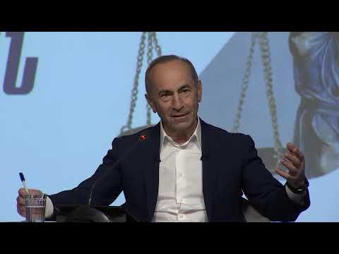 Ռոբերտ Քոչարյանը հանդիպել է իրավաբան-գիտնականների, փաստաբանների հետ