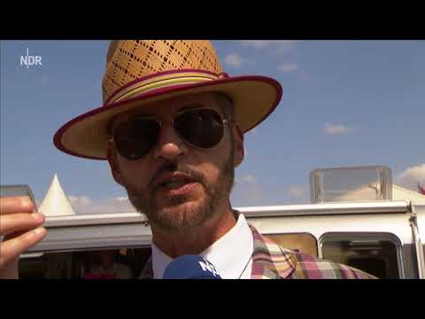 Deutsches Derby  Weltstar macht das Rennen