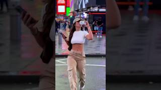 Download lagu Beautiful Street Fashion Outfits Style #shorts mp3