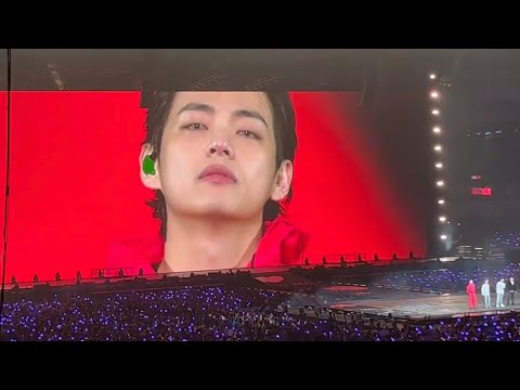 BTS V ending ment - PTD On Stage in LA day 3 | Kim Taehyung in Squid Game costume 211201