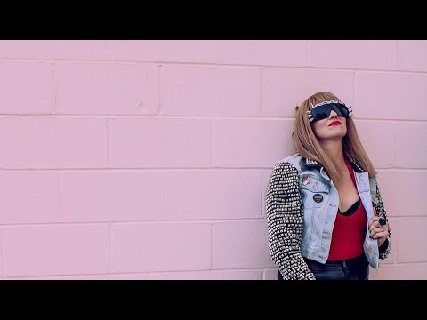 Kristi K. — Leaving Again feat Noah Motion [Official Music Video]