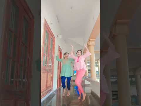 Aadaranjali Neratte | Mom Daughter combo | Shorts #shorts #shortsfeed #reels #aadharanjali #trend