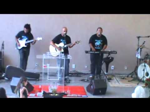 ministerio allcançar musica  digno e o cordeiro