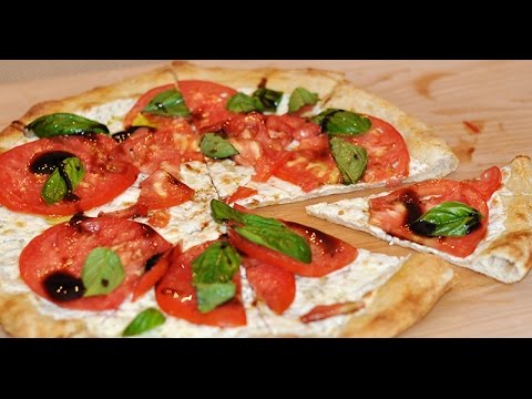 How to make a Caprese Pizza PIY