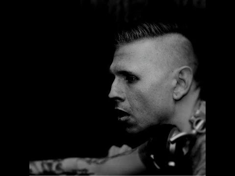 Techno Podcast _ DANIEL MUNKELBERG - Schwarz ist Besser #Techno #Podcast #Deep